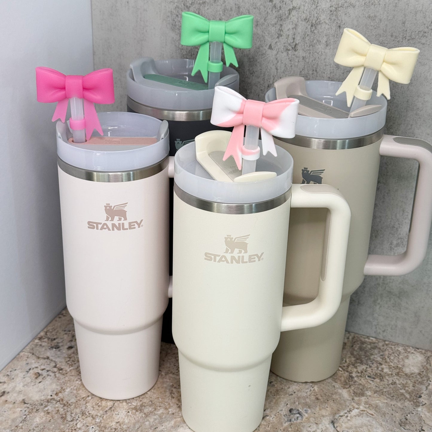 stanley bow straw topper