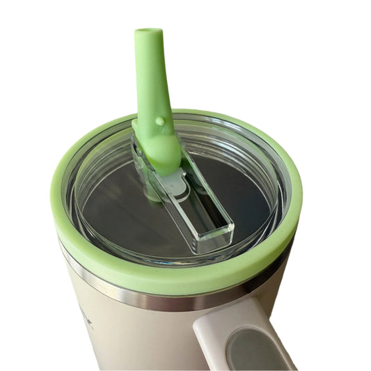 stanley quencher leak proof lid